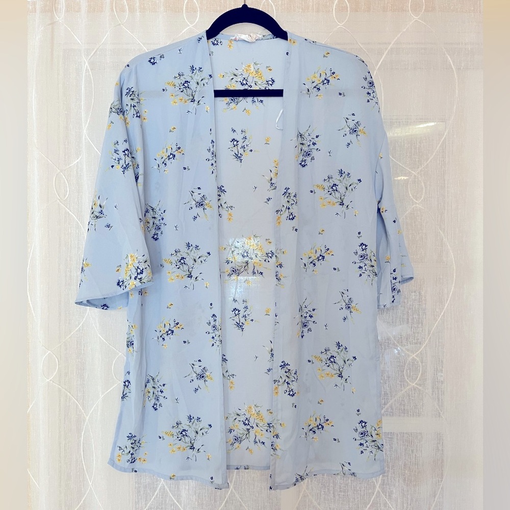 Womens Pink Rose Flutter Sleeve Kimono Size S